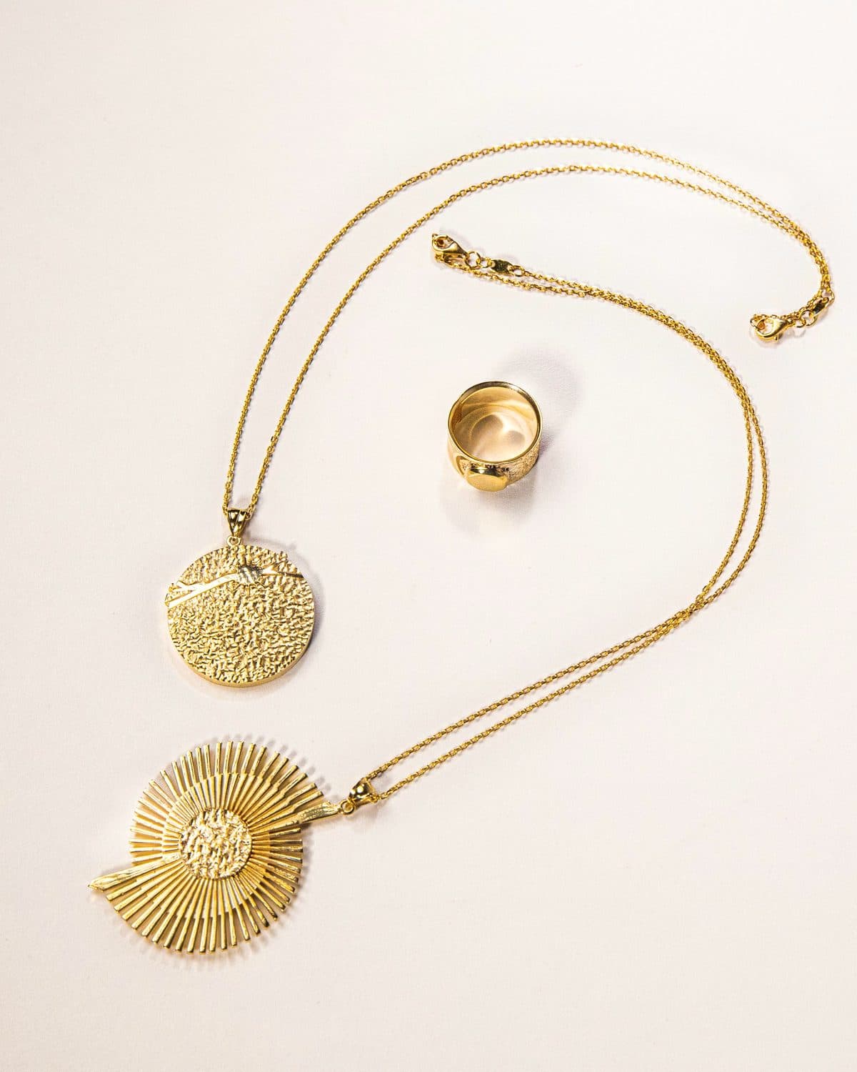 Collar Estrella del Norte, Plata 925 con baño de oro 18k