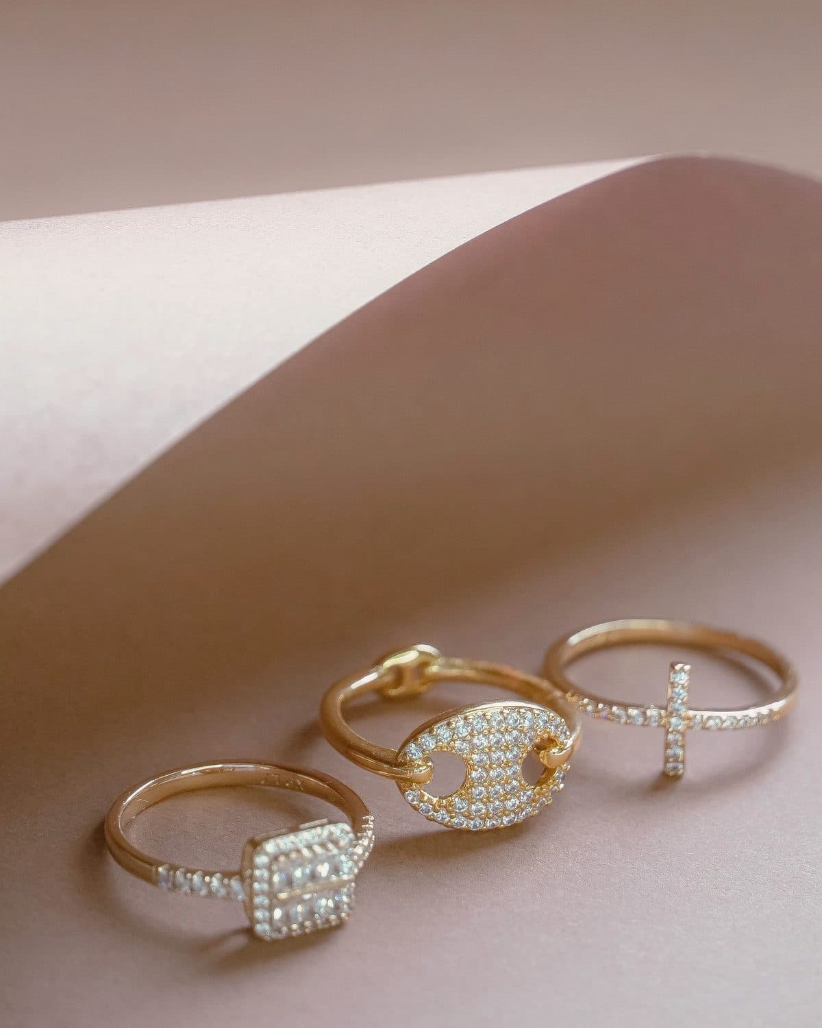 Trío de Anillos Esencia, Acero quirúrgico 316L
